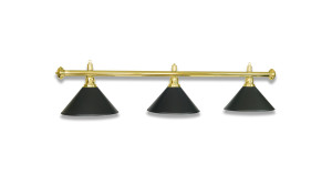 Billardlampe mit polierter Messing Oberfläche und schwarzen Blechschirmen.